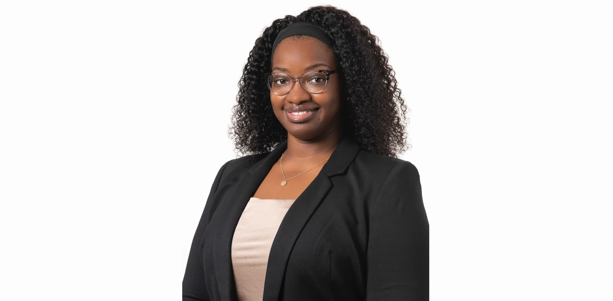 Mya Thompson Headshot